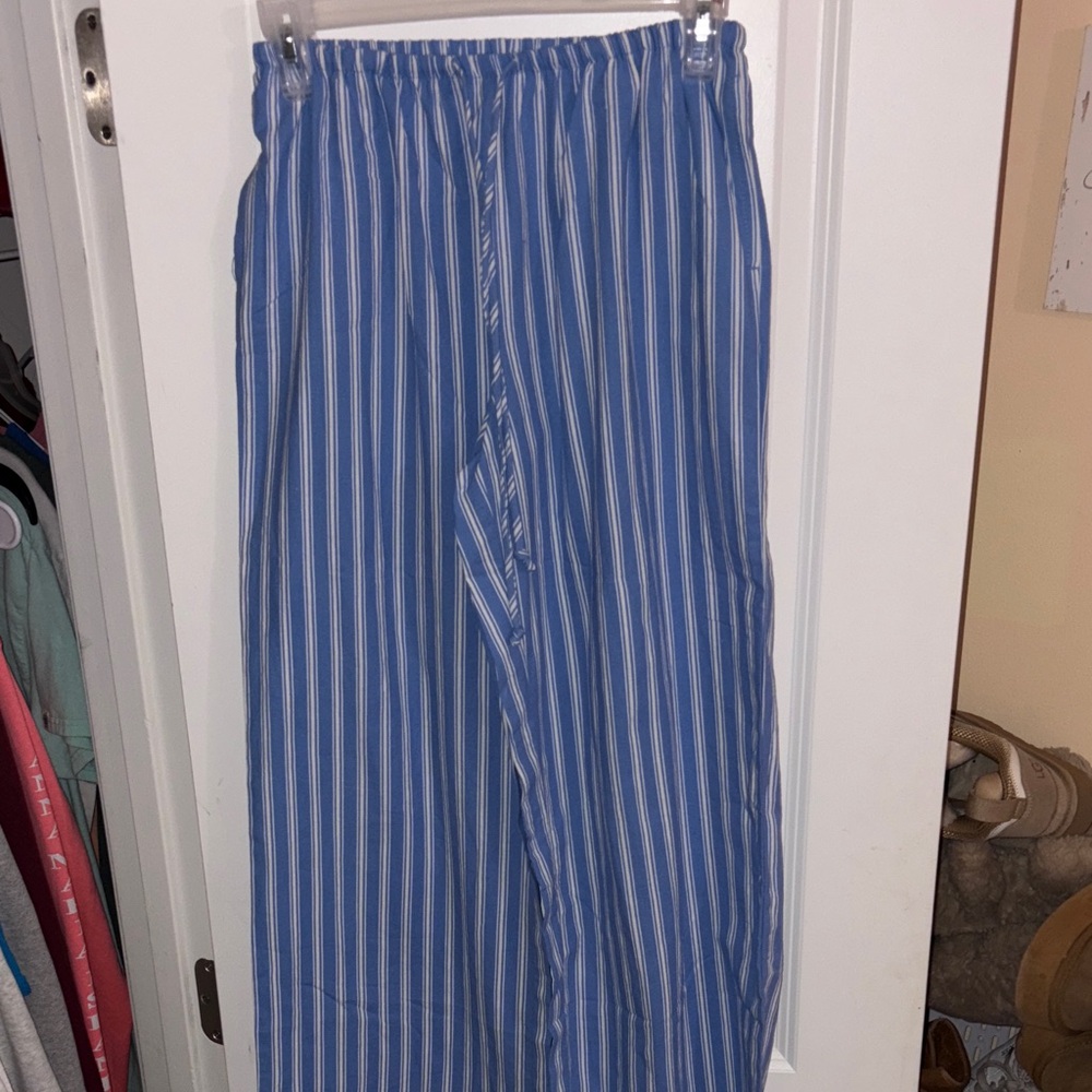 No Boundaries Blue and White Striped Garment